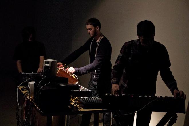 32 Is For Space by Kurvenschreiber